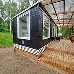 Mansikkaharju Camp 2*