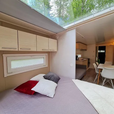 Mansikkaharju Camp Кемпинг