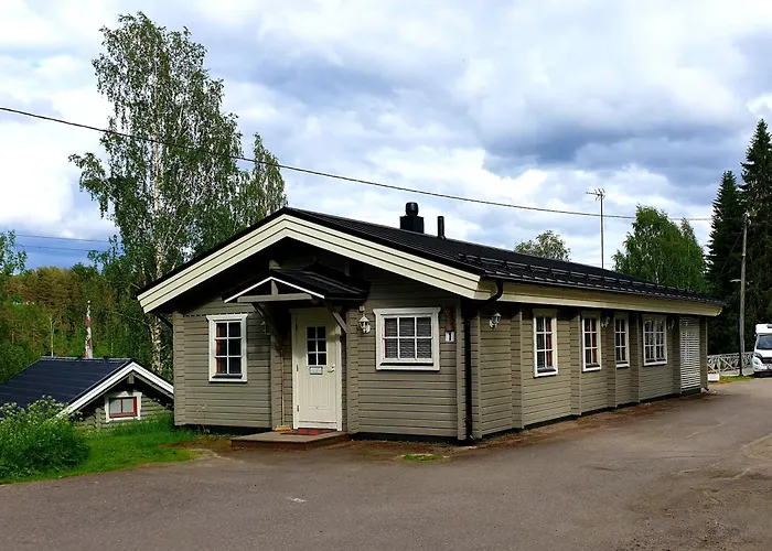 Mansikkaharju Camp 2*