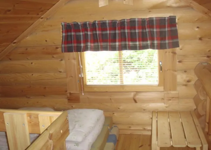 Mansikkaharju Camp Кемпинг Леппявирта