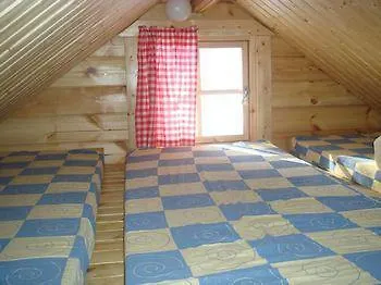 Mansikkaharju Camp Кемпинг 2*