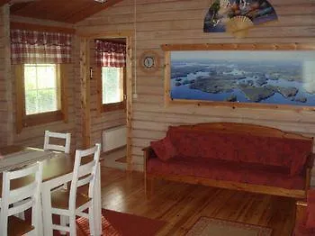 Mansikkaharju Camp Кемпинг Леппявирта