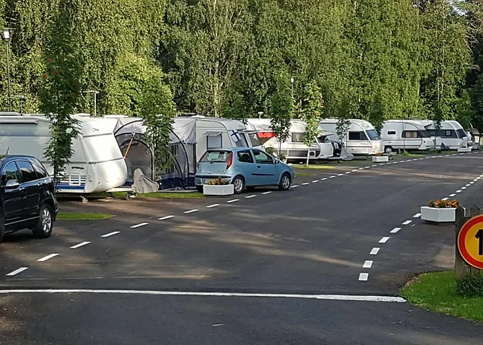 曼斯卡哈约假日露营地 营地