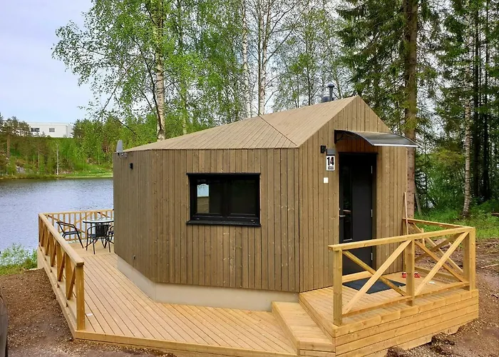 Mansikkaharju Camp Кемпинг Леппявирта