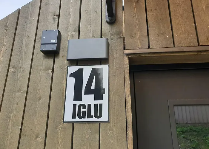 曼斯卡哈约假日露营地