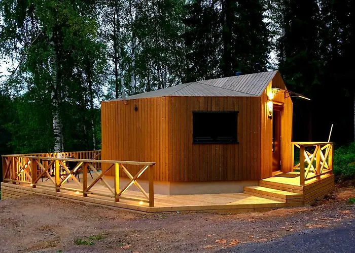 مكان تخييم Mansikkaharju Holiday Camp Leppävirta